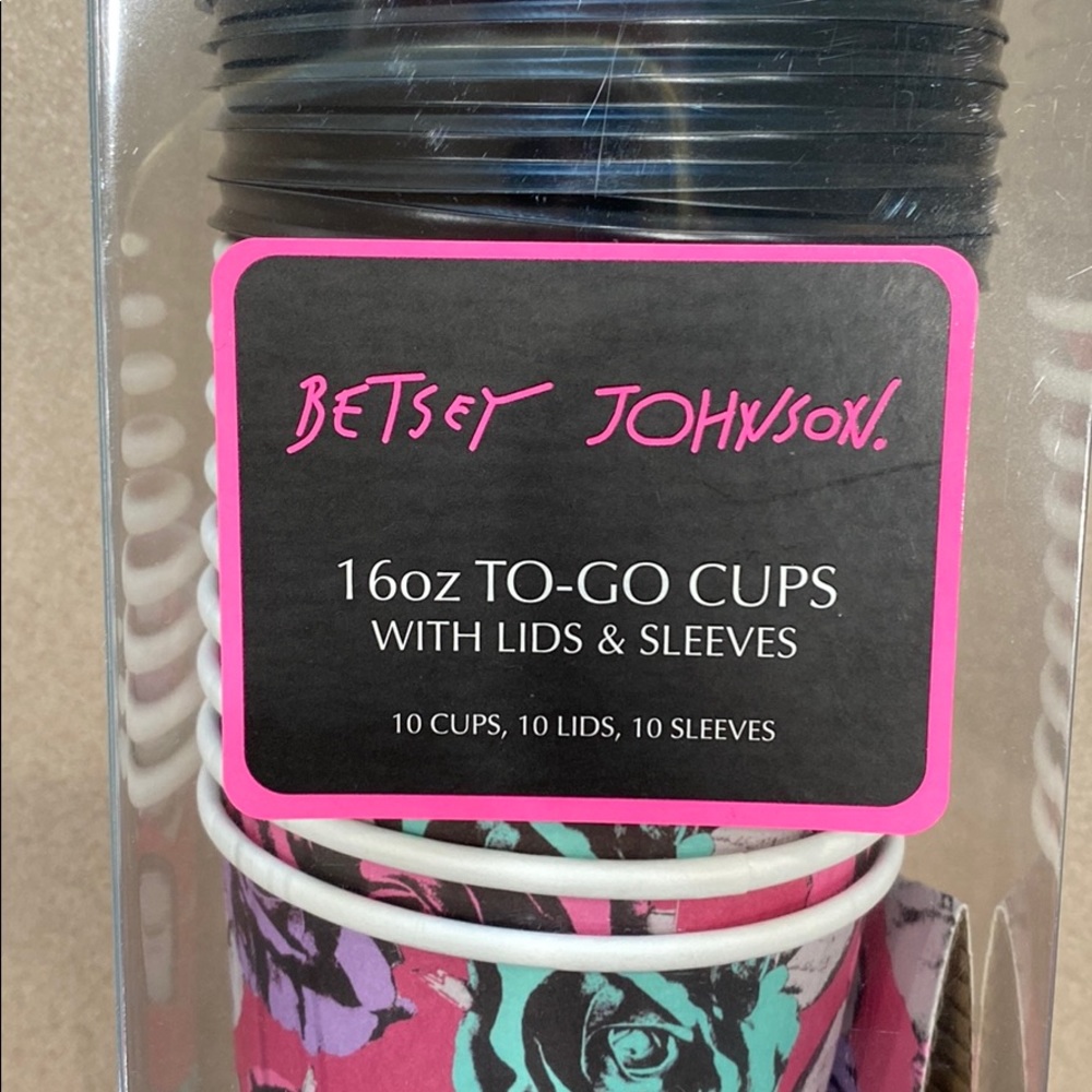 TO-GO CUPS - Picture 2 of 5